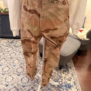 American Eagle Outfitters Tan Cargo Pants